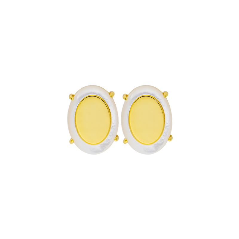 Viral 18K Gold Oval Studs - K-Style MOP