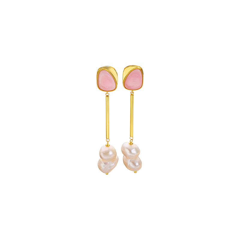Queen Conch & Baroque Pearl Drop Earrings - Luxury Fringe Design