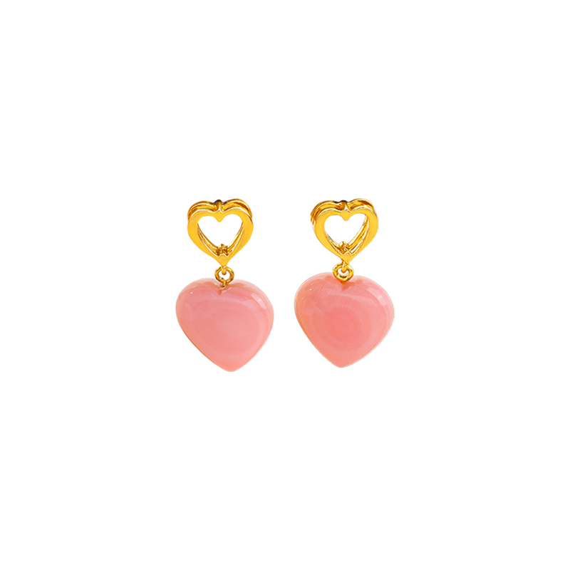 Natural Queen Conch Heart Earrings: Pink 3D Shell & Girly 