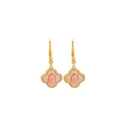 Oval Clover Hook Earrings: Pink Queen Conch & White MOP