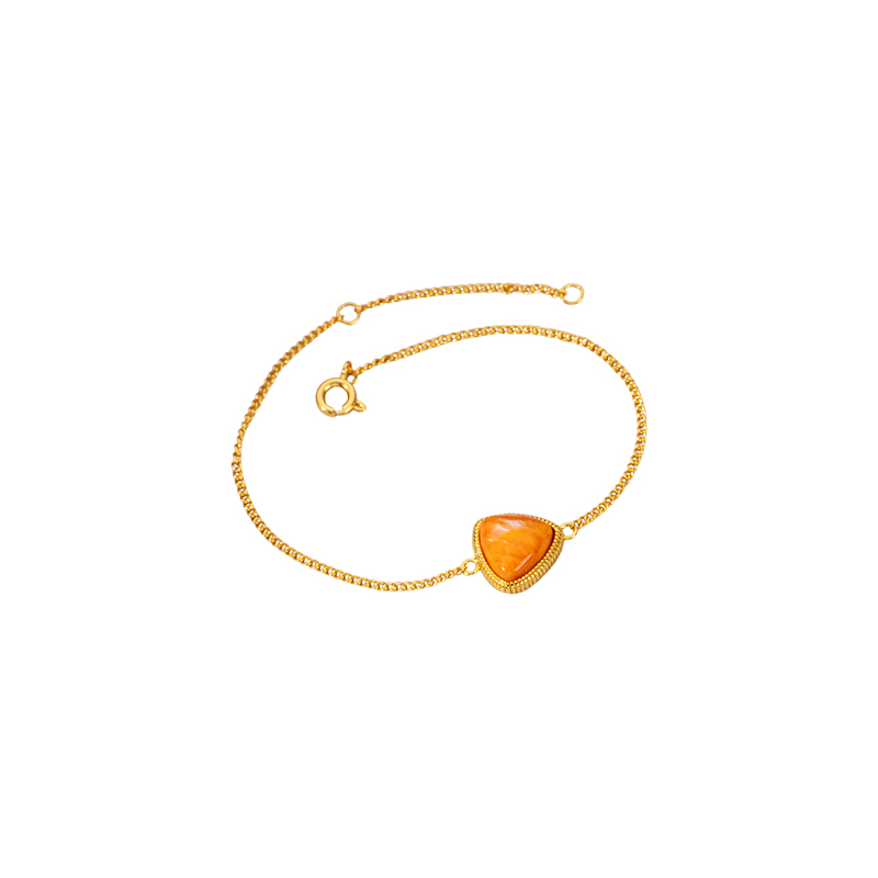 Triangular Spiny Oyster Bracelet | Orange-Yellow Flattering Minimalist 