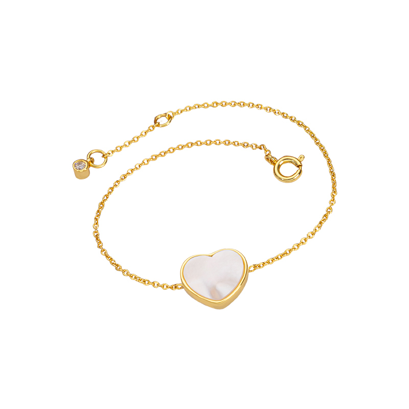 Heart Mother of Pearl Bracelet | Iridescent Girly & Fashionable