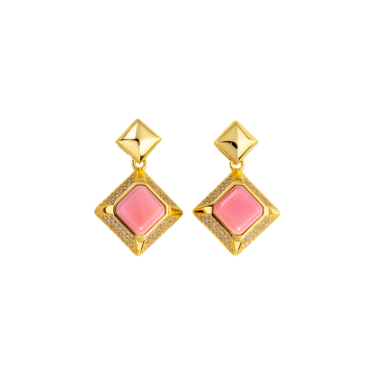 Luxury Geometric Queen Earrings: Full Diamond, 18K Gold Plated