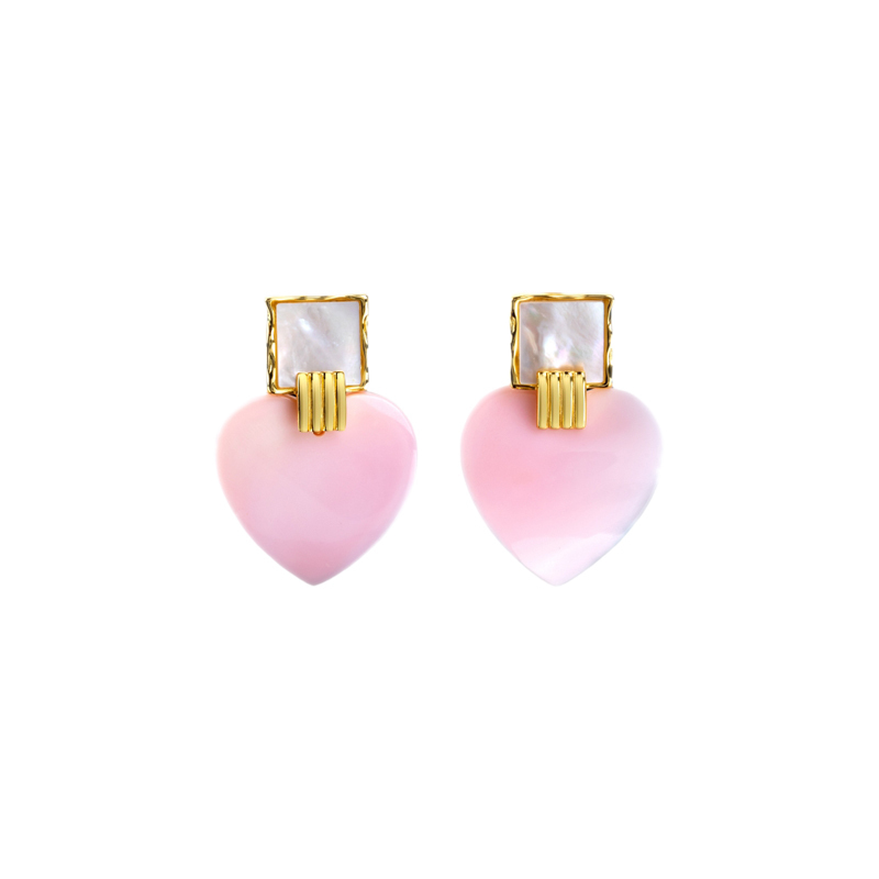 Natural Queen Conch Heart Earrings - Island Resort Style