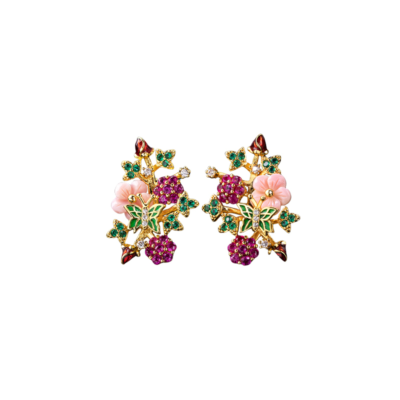 Queen Conch Flower Earrings: Exquisite & Trendy Studs for Women