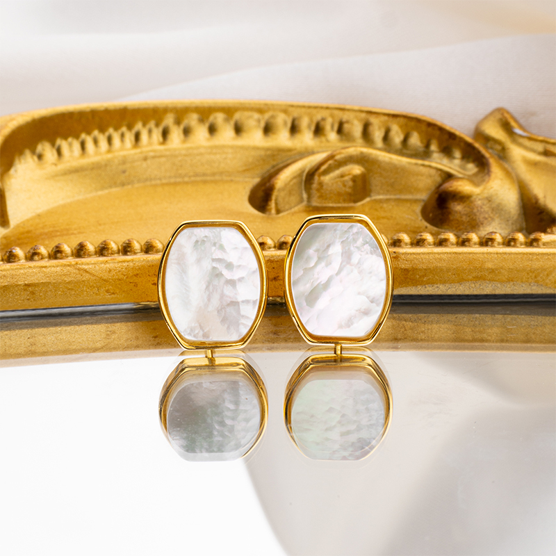 Elegant Square White Mother Pearl Earrings - Unique Minimalist