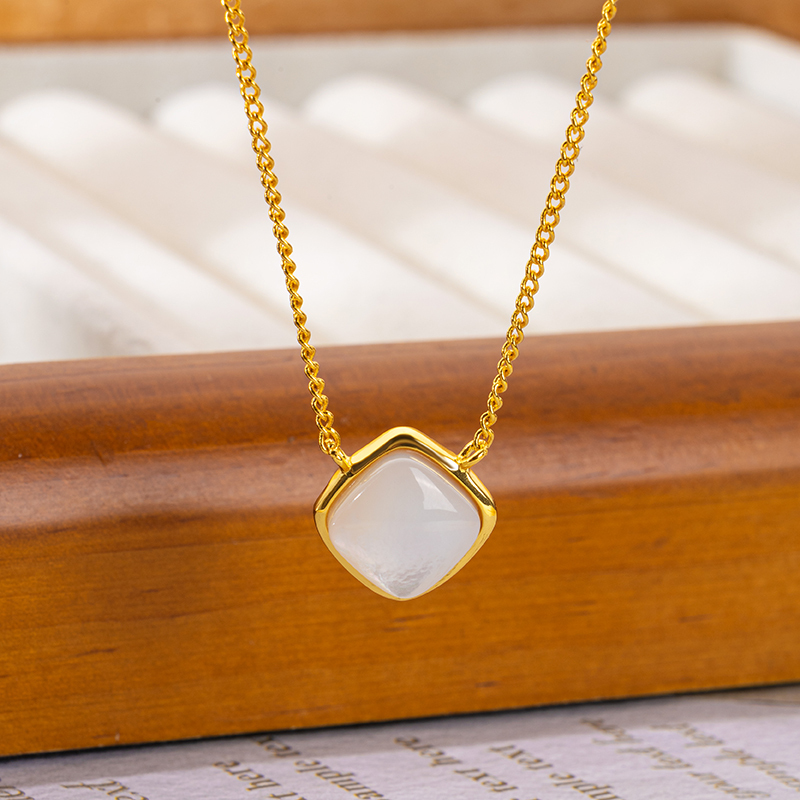 Cubic White Mother of Pearl Collar Necklace | Minimalist Chic