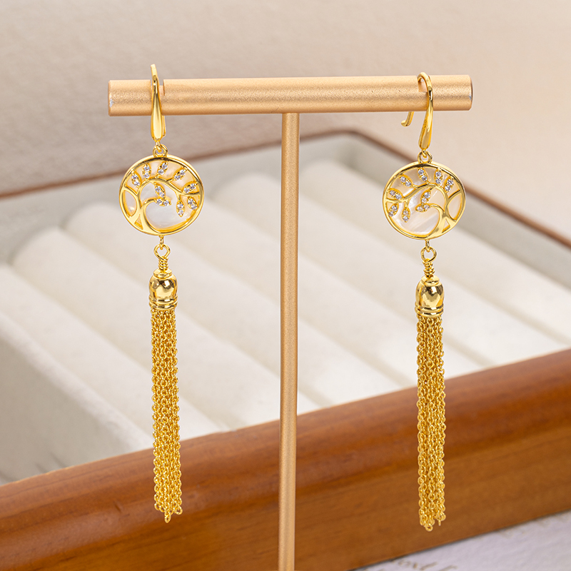18K Gold Plated Royal Style Tassel Earrings for Women Inlaid with Natural Mother of Pearl Flower Earrings