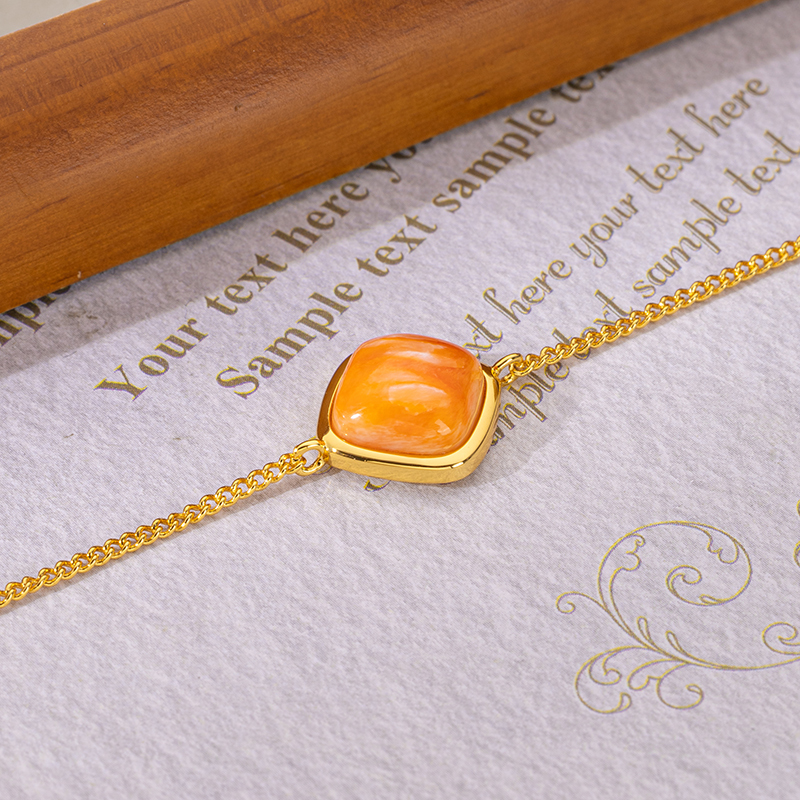 Natural Square Spiny Oyster Bracelet | Coastal Boho Chic Style 