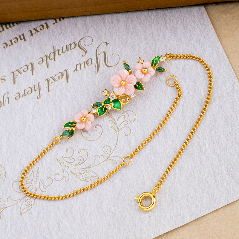 Natural Queen Conch Bracelet - Floral Leaf Engraved Girl's