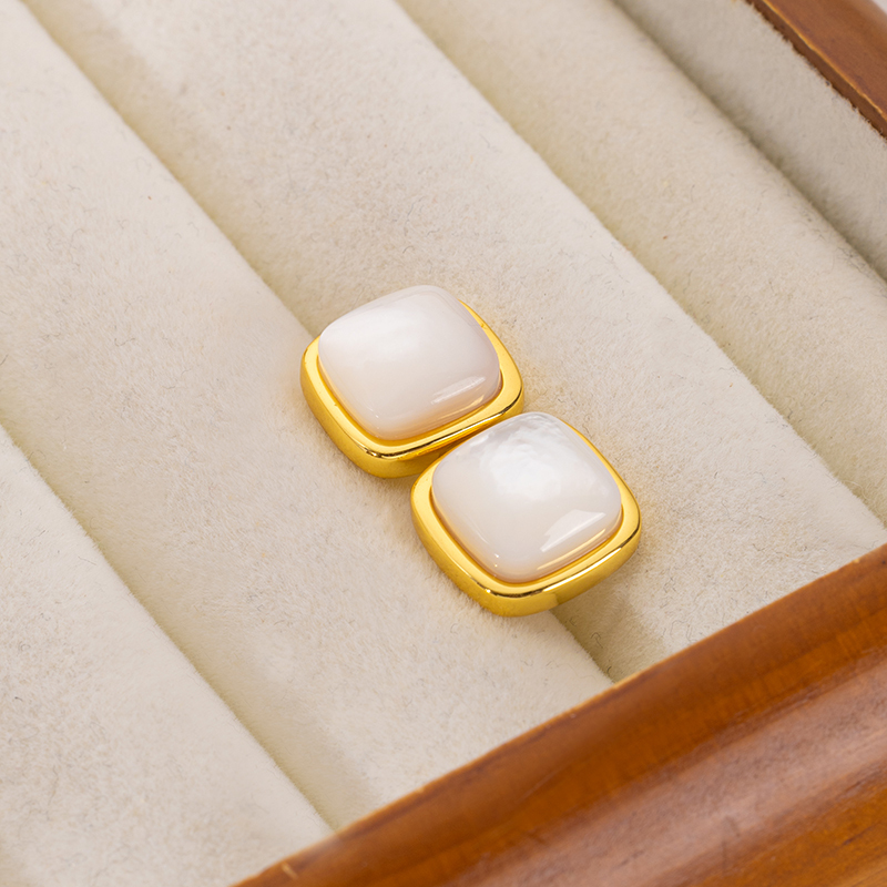 White Mother of Pearl Sugar Loaf Stud Earrings - Classic & Elegant