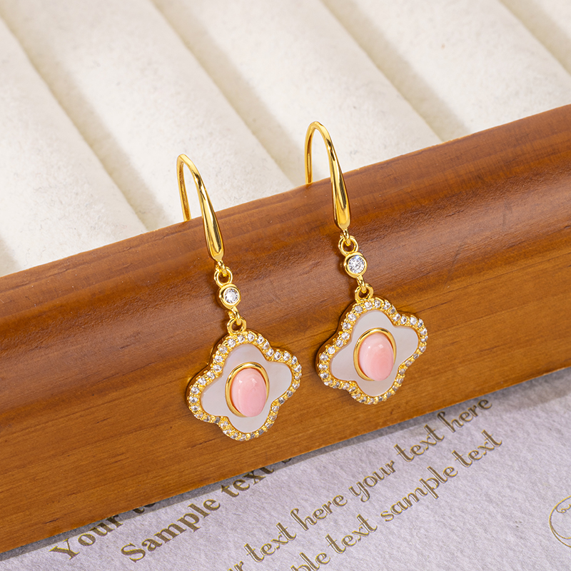 Oval Clover Hook Earrings: Pink Queen Conch & White MOP