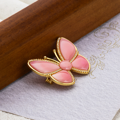 Natural Queen Conch Butterfly Brooch - Elegant Evening Corsage