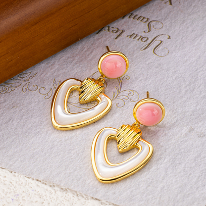 Western Chic Heart Earrings - Natural MOP & Queen Conch