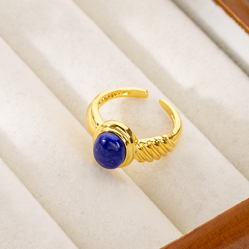 Natural Oval Lapis Lazuli Ring for Women | Vintage Style Striped Design