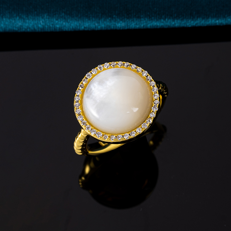 Natural MOP Round Ring Minimalist Classic