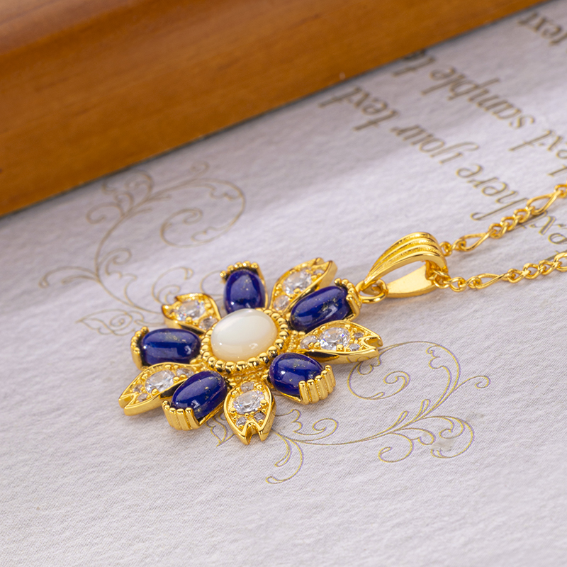 Elegant Lapis Lazuli Necklace: European Floral Pendant