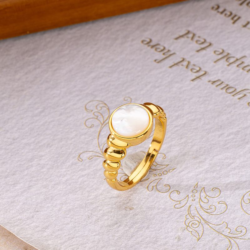 18K Gold Plated Round MOP Ring - Classic Minimalist