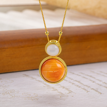 Natural Spiny Oyster Choker - Flattering Vacation Style Necklace