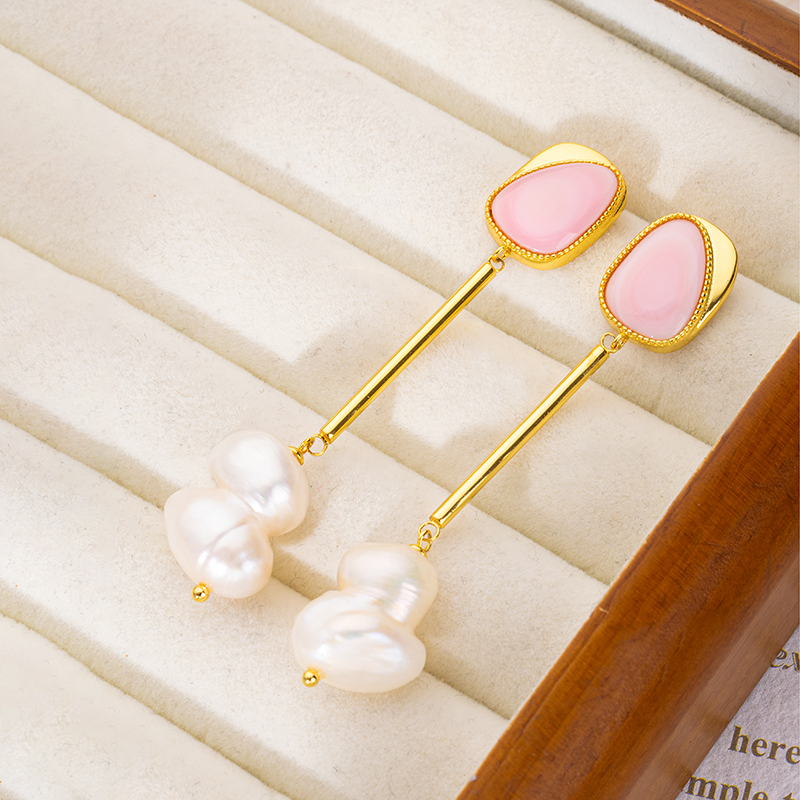 Queen Conch & Baroque Pearl Drop Earrings - Luxury Fringe Design