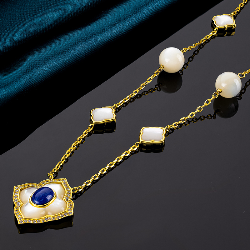 Lapis & MOP Clover Pendant Necklace - Lucky & Luxe