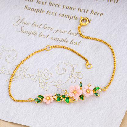 Natural Queen Conch Bracelet - Floral Leaf Engraved Girl's