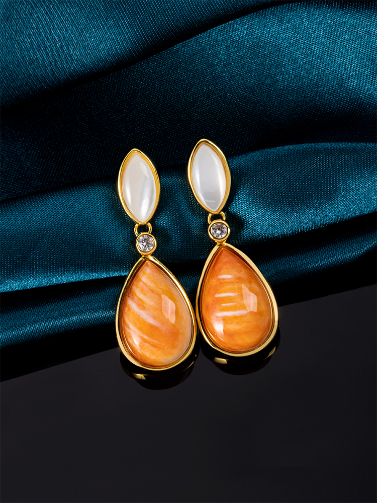 Vintage Elegance Spiny Oyster Teardrop Earrings