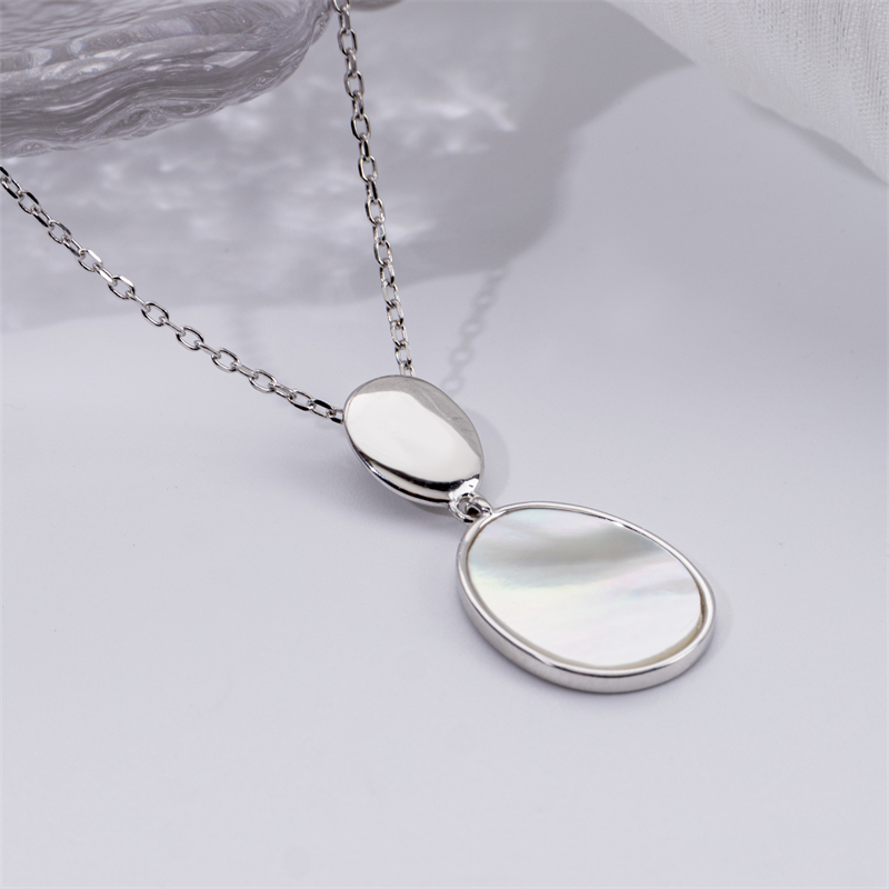 Minimalist Elegant .925 Silver Oval Necklace