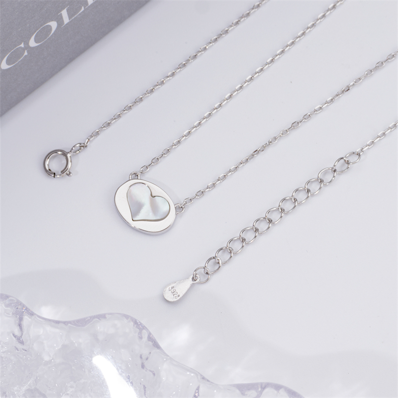 Minimalist Luxury: White Shell Heart Pendant for Women
