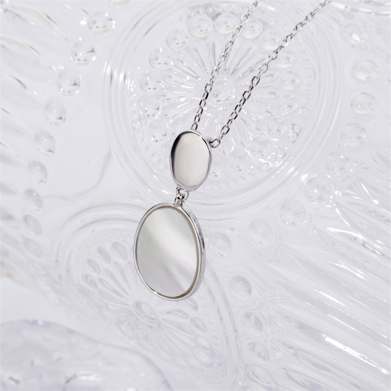 Minimalist Elegant .925 Silver Oval Necklace