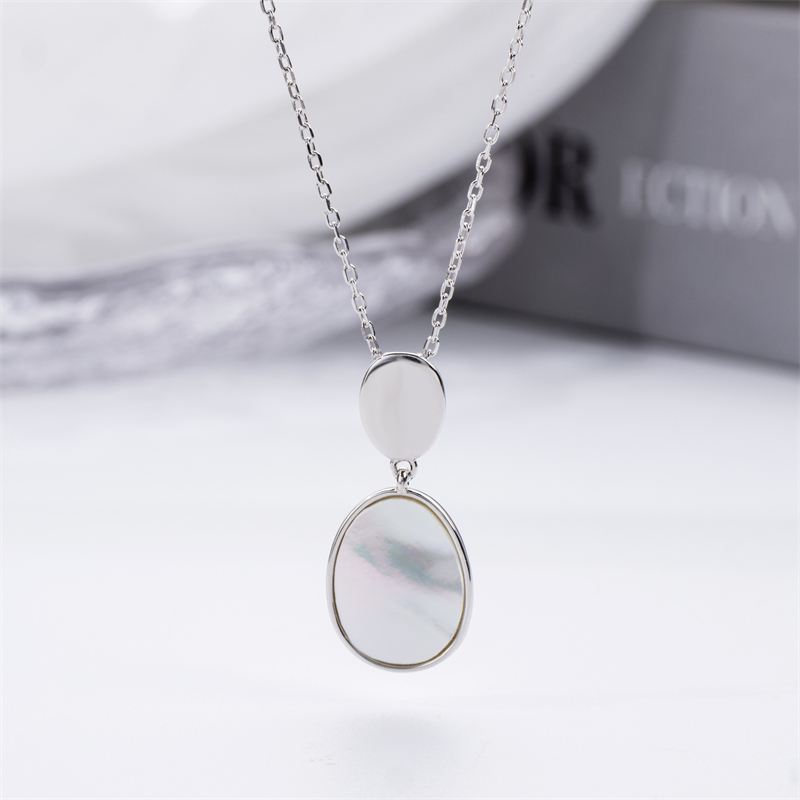 Minimalist Elegant .925 Silver Oval Necklace