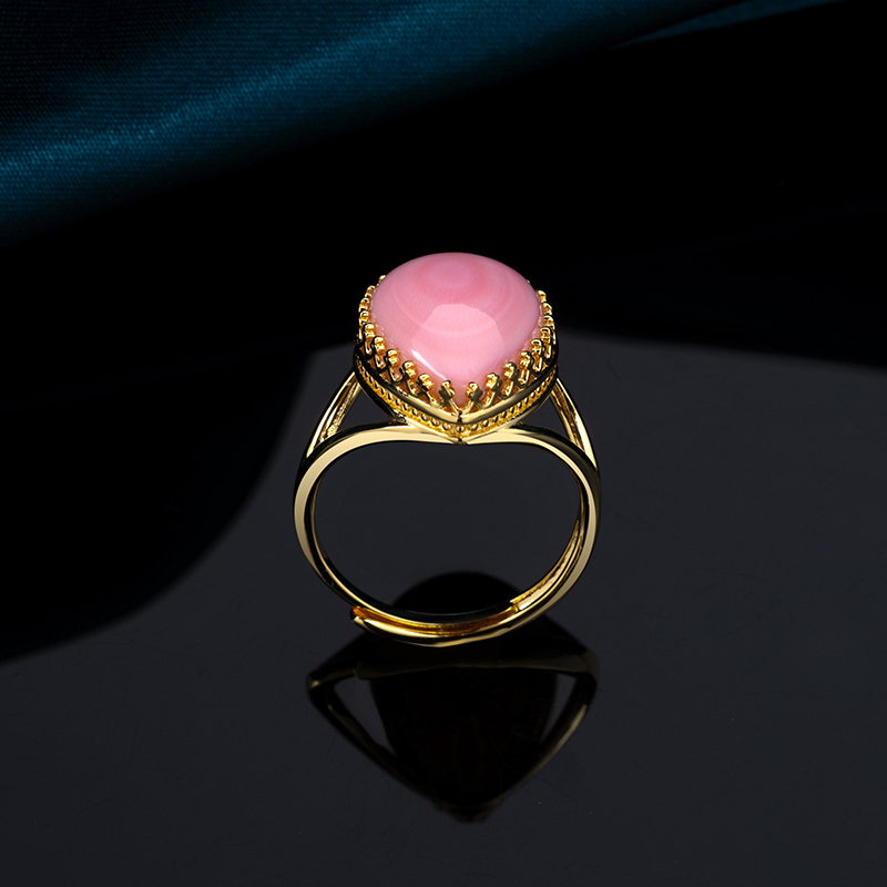 Natural Queen Conch Pink Teardrop Ring for Women