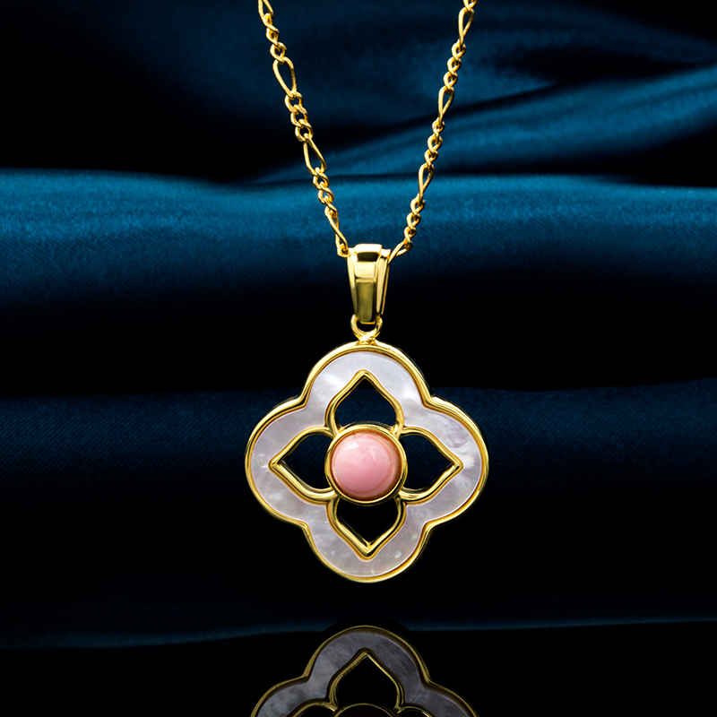 Natural Mother of Pearl Clover Necklace | Deep Sea Shell Elegant Gift for Women