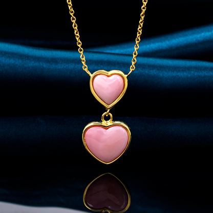 Natural Queen Conch Heart Pendant | Chic Double Hearts Collarbone Necklace