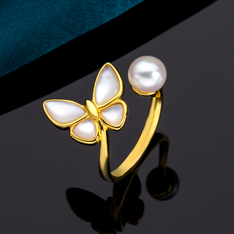 Butterfly Design White Mother-of-Pearl Ring