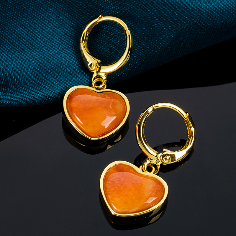 Natural Spiny Oyster Shell Heart Drop Earrings - Handmade Romantic Jewelry with Oceanic Charm, Artisan Shell Dangles for Anniversary & Valentine's Gifting