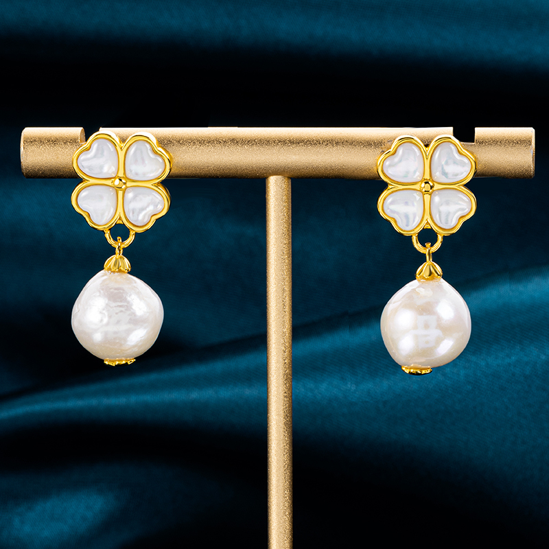 Natural MOP Clover Baroque Pearl Earrings