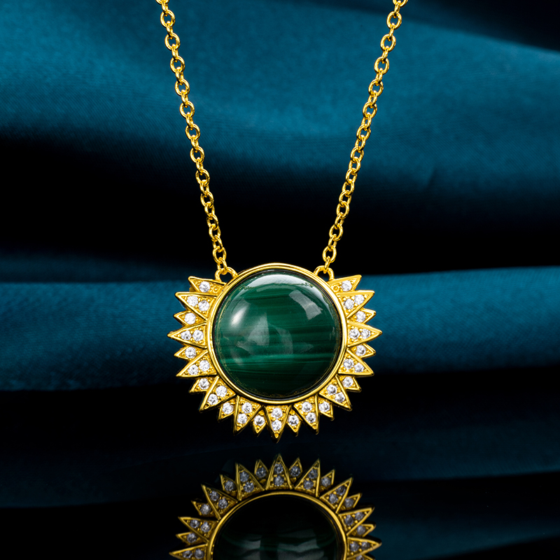 Luxe Malachite Sunflower Pendant – Slender Chain Elegance
