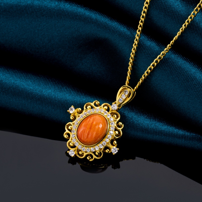 Victorian Royal Collarbone spiny oyster Necklace 