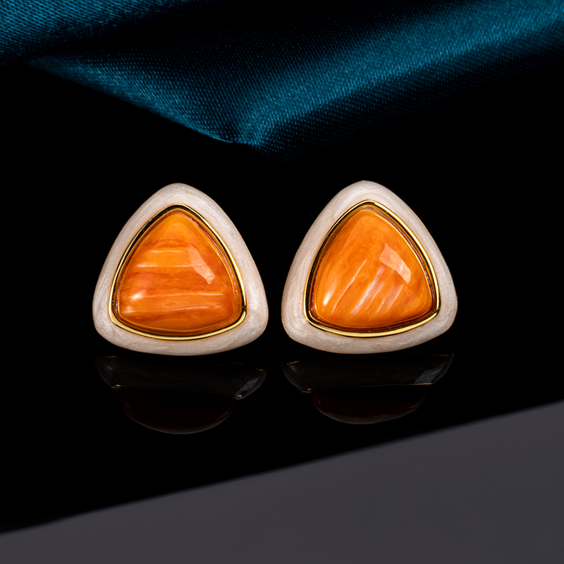 Handcrafted Spiny Oyster Geometric Earrings | Triangular Shell Jewelry | Seoul Chic Style