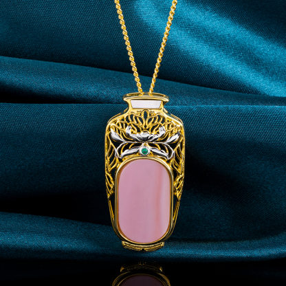 Natural Queen Conch Vase Necklace - Unique Fashion Pendant