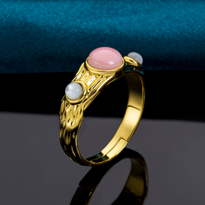 Minimalist Adjustable Ring: Natural Conch & Mother of Pearl