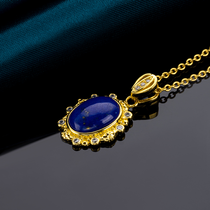 French Vintage Oval Necklace: Natural Lapis Lazuli 