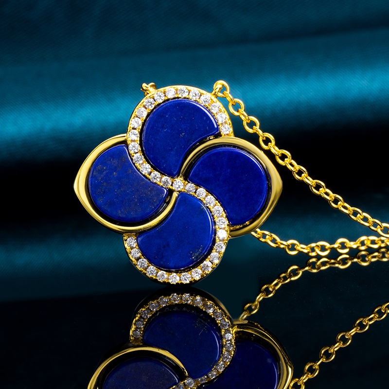 Elegant Lapis Lazuli Four Leaf Clover Necklace