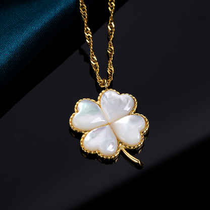 Glistening MOP Clover Necklace - Natural & Luxe Pendant