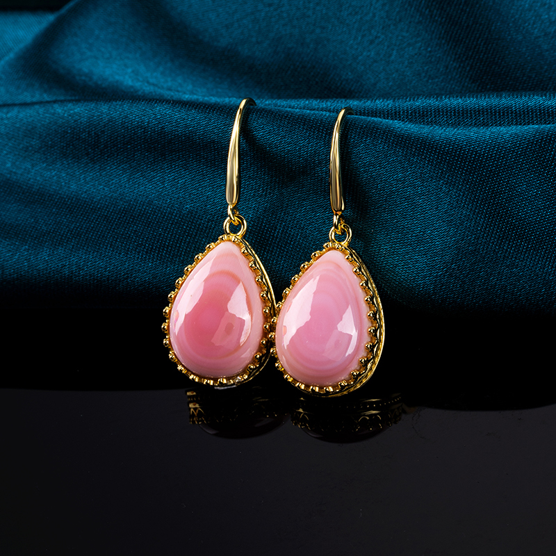 Regal Teardrop Earrings - Queen Conch Crown, Delicate European Hooks