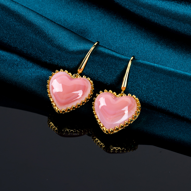 Original Cute Queen Conch Heart Earrings | 18K Gold Plated Hook
