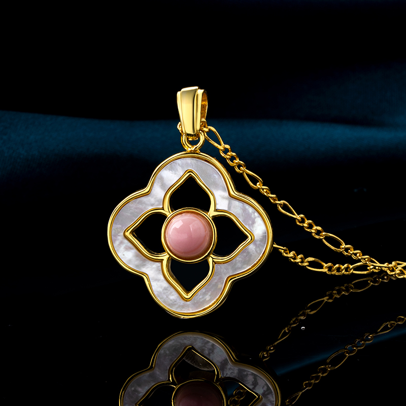 Natural Mother of Pearl Clover Necklace | Deep Sea Shell Elegant Gift for Women