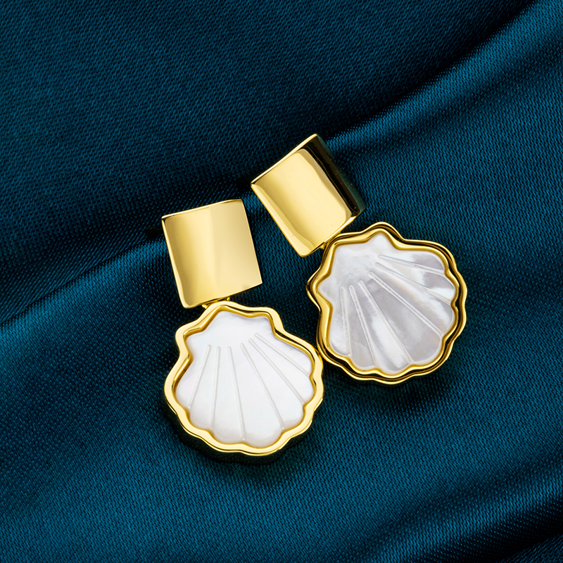 Natural Shell Stud Earrings