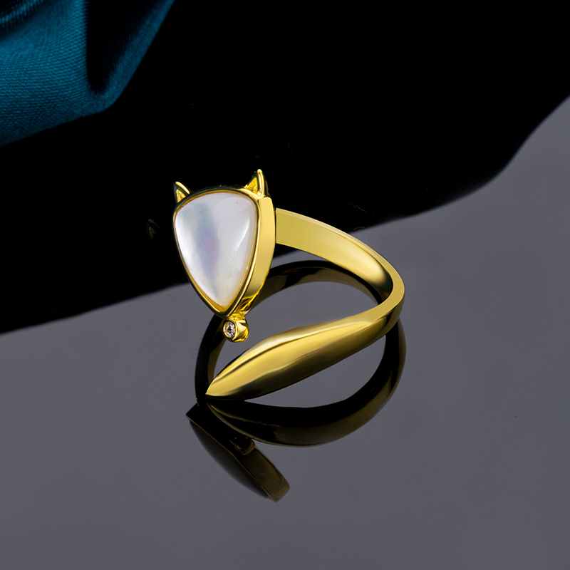3D White Fox Charm Ring
